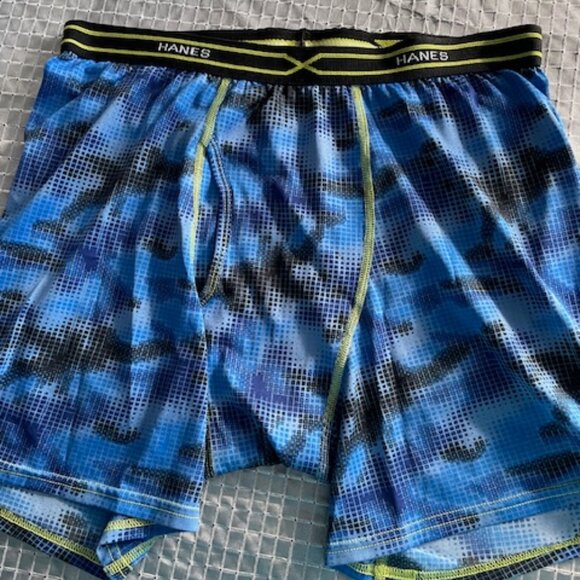 Hanes boxer briefs size L - Picture 1 of 2